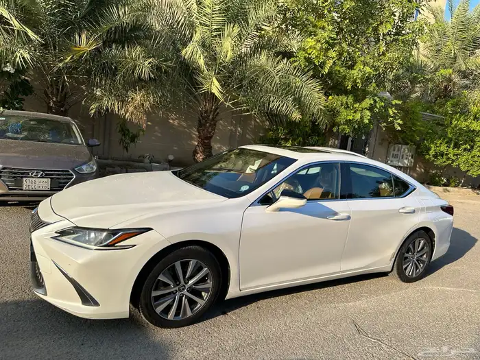 لكزس ES350 CA موديل 2019 0