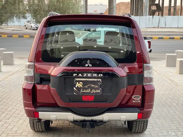 متسوبيشي باجيرو 7