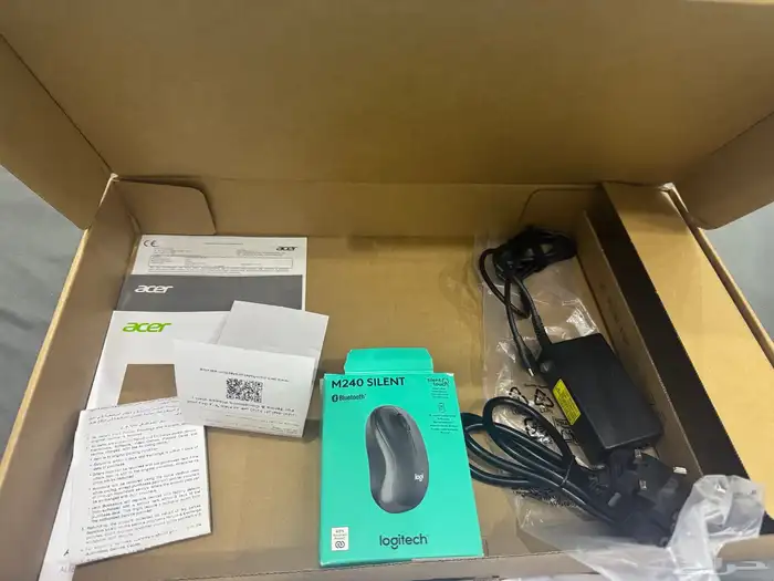 لابتوب للبيع جديد بكرتونه واكياس 1