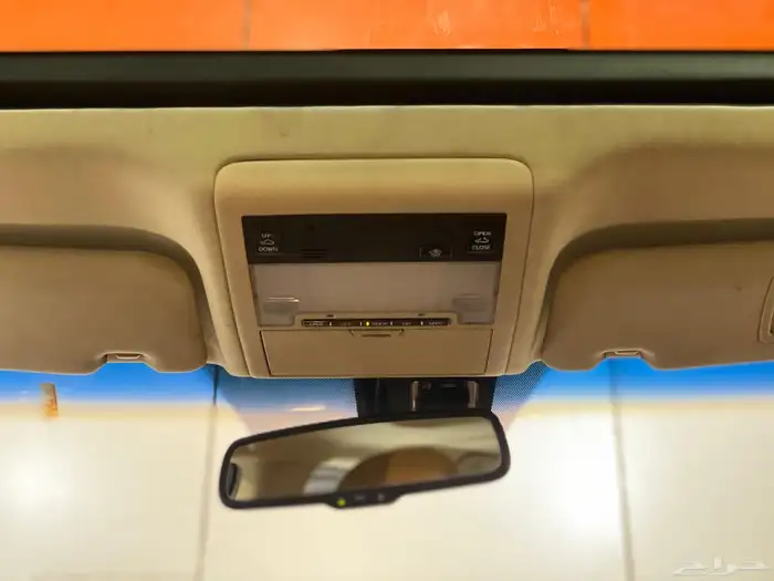لكزس LS460 2015 بحالة نظيفة 23
