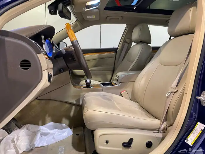 كرايزلر C300 V6 2014 ( فل كامل ) بحالة نظيفة 12