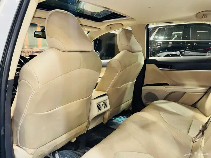 تويوتا كامري 2022 GLE (بحاله ممتازه) 8