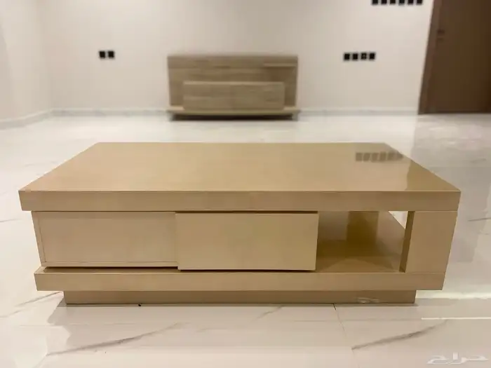 طاولة قهوه وبلازما 0