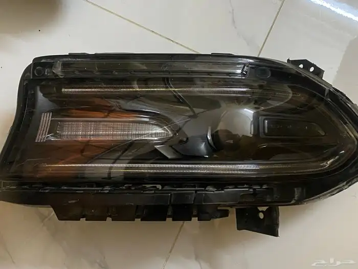 للبيع شمعات دوج 2023 2