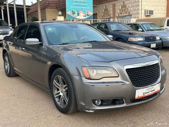 كرايزلر 2012 بنزين C300 2