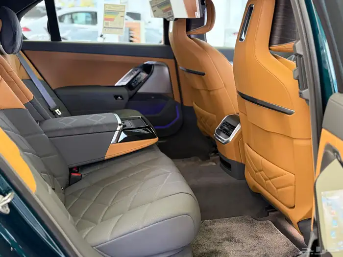 للبيع BMW 740 M KIT Individual موديل 2026 بأقل سعر عالاطلاق 13