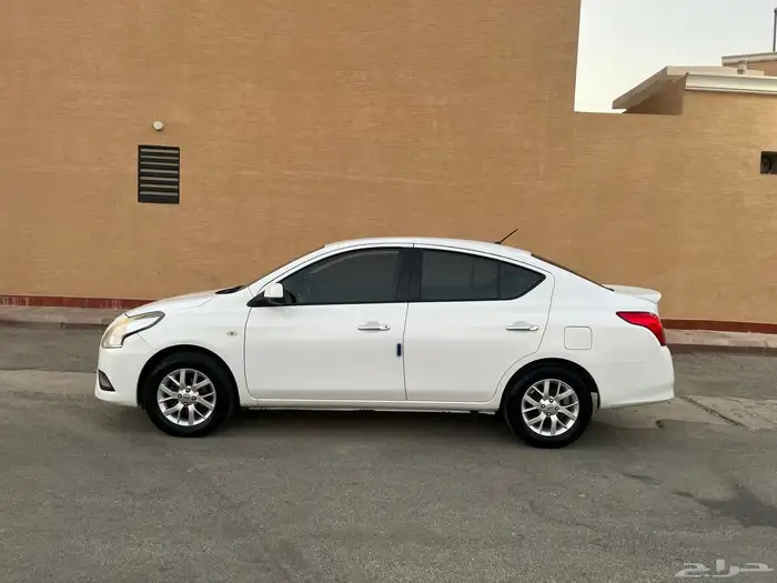 للبيع نيسان صني 2019 3