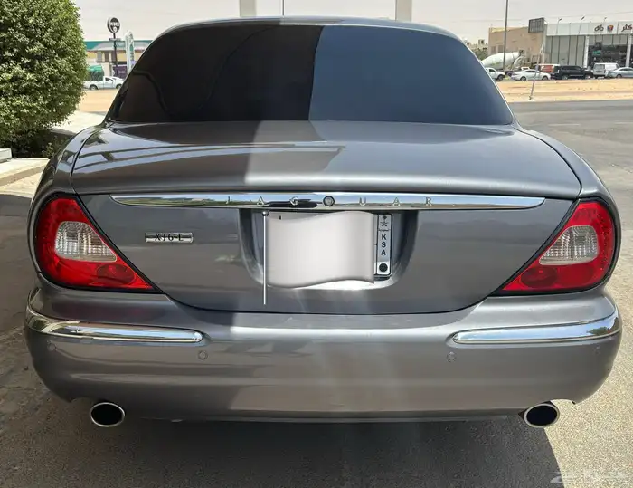 جاكوار 2007 XJ6 L بحاله ممتازه 5