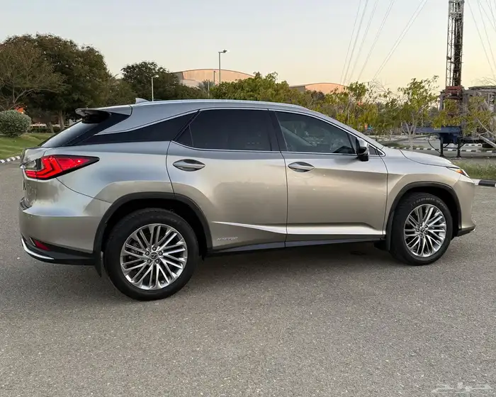 Lexus RX Hybrid 450 V6 2022 ممشى قليل جدا 10