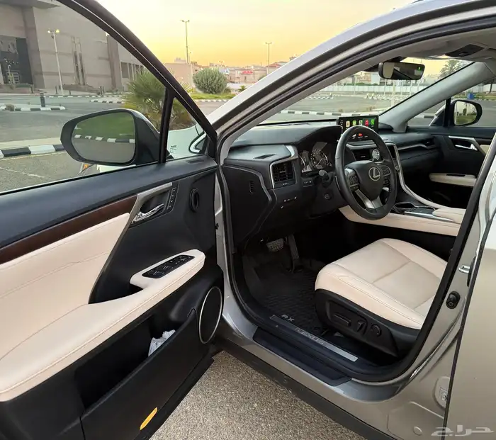 Lexus RX Hybrid 450 V6 2022 ممشى قليل جدا 21