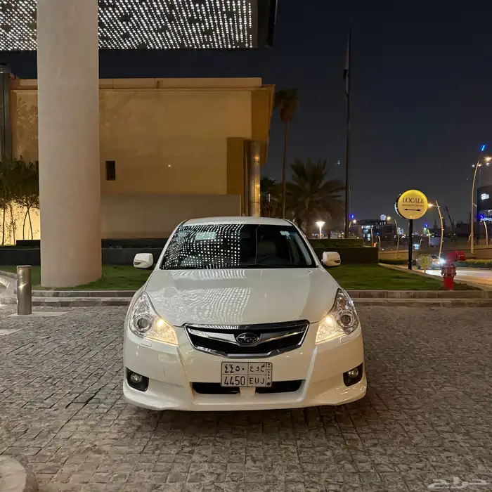 سوبارو ليجاسي 2011 1