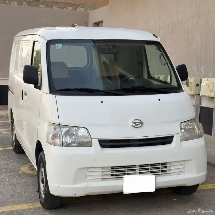 فان ديهاتسو 2014 0