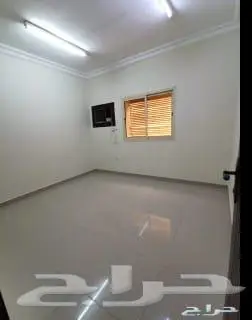 شقة للإيجار في شارع عباس مالكي  حي الجسر  مدينة الخبر 1