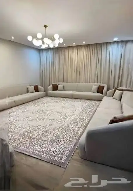 مستودع اثاث 1