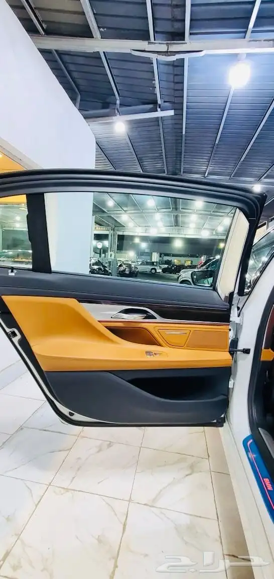 Bmw 730iL 2018 مالك شخصي عداد قليل موديل 4