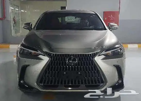لكزس NX 350 AA 2025 بنزين سعودى تيتانيوم ورمادي 0