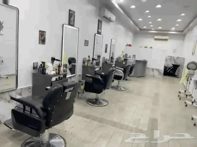 محل حلاقة للتقبيل 7