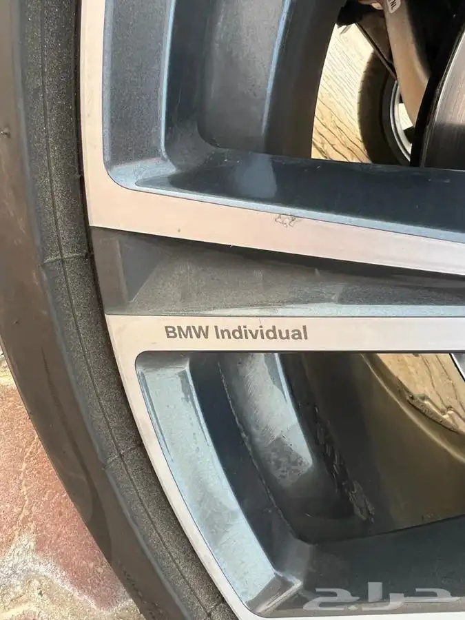 BMW 2019 X7 50i kitm individual 17
