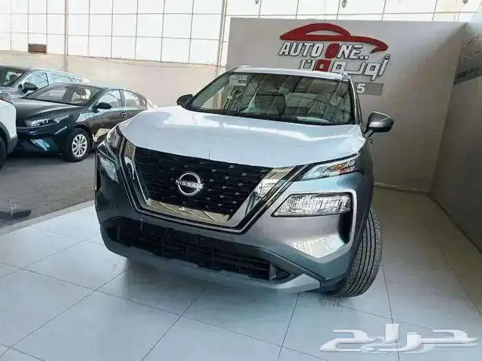 نيسان اكستريل استاندر ونص فل موديل 25 كاش وتقسيط 0
