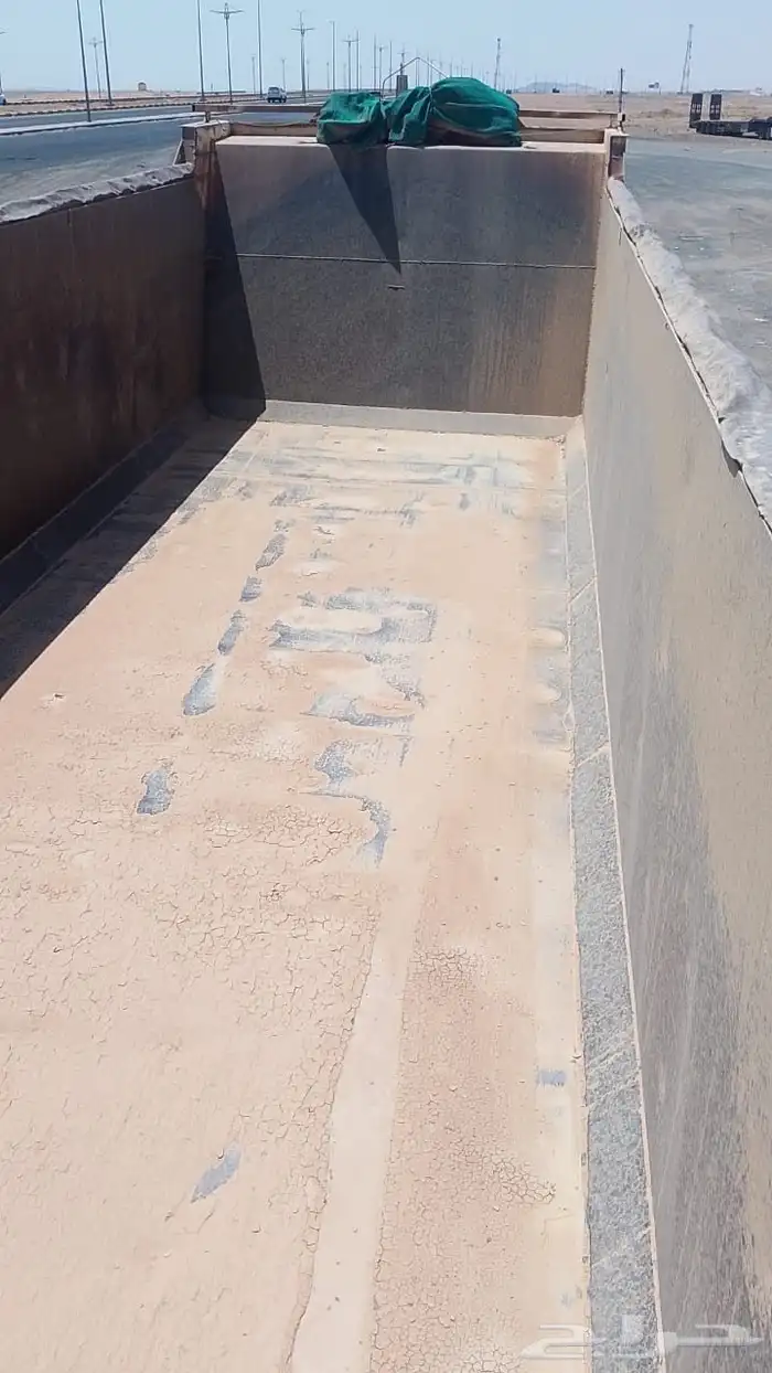 صندوق قلاب للبيع مقاس 24 8