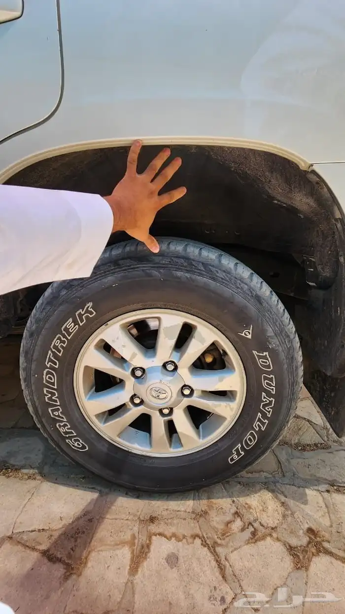 يايات دبنسون تركب على اللاند كروزر من موديل 2008 وطالع 3