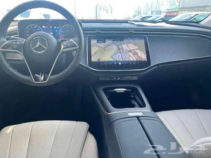 مرسيدس E200 2024 فل كامل بانوراما 5