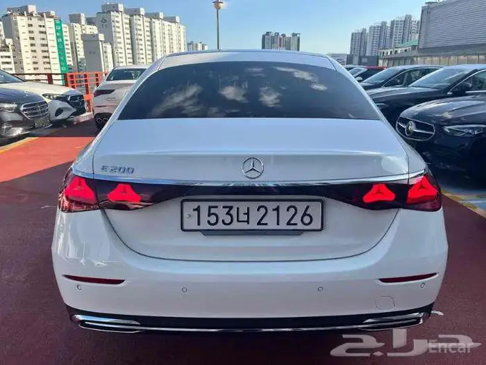 مرسيدس E200 2024 فل كامل بانوراما 2