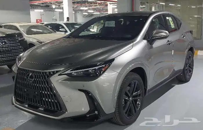 لكزس NX 350 AA 2025 بنزين سعودى تيتانيوم ورمادي 1
