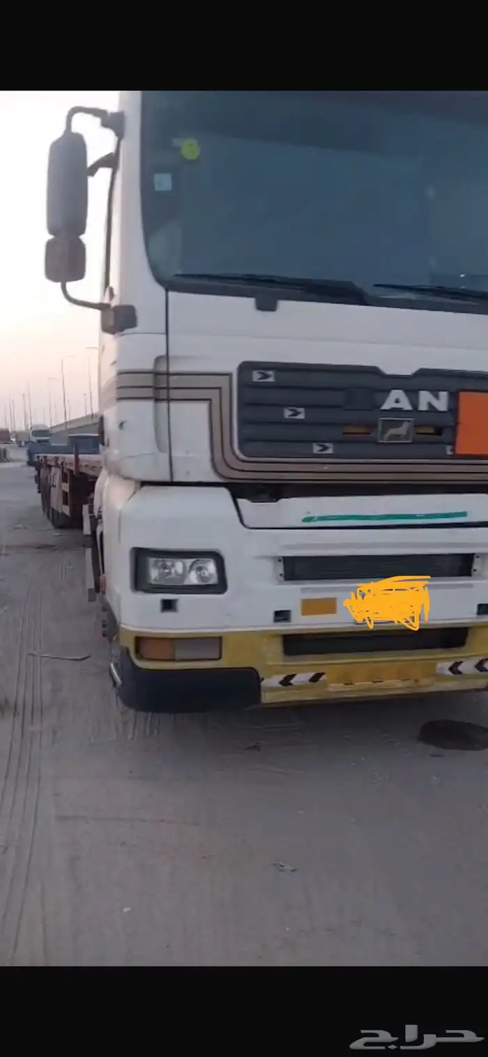راس تريلا شاحنه مع سطحة للإيجار يومي شهري سنوي 0