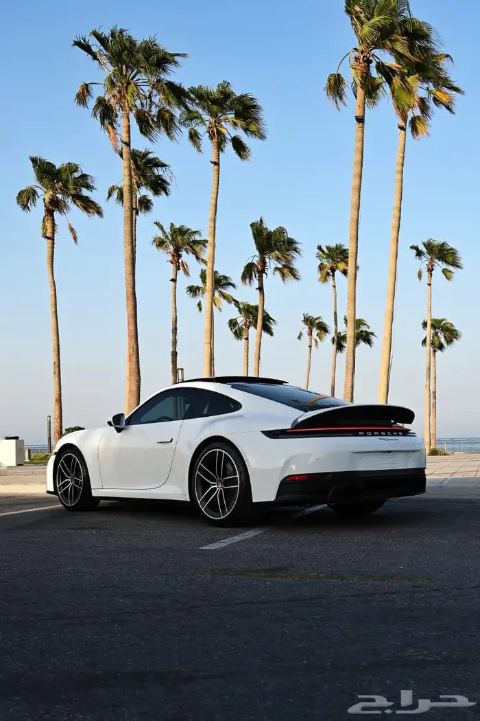 بورش 911 كاريرا 2025 جديد مميزات عالية 1
