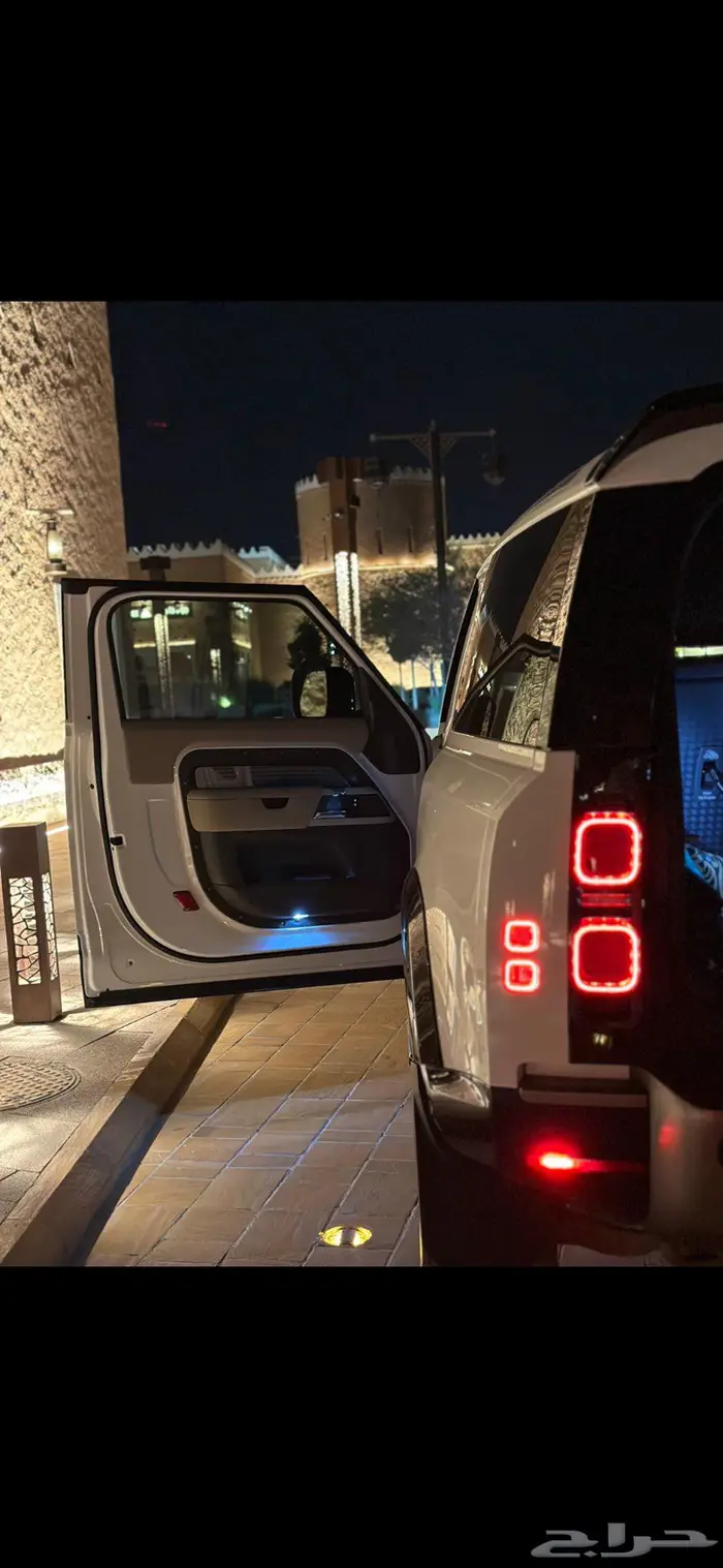 ديفندر 90 - V6 8