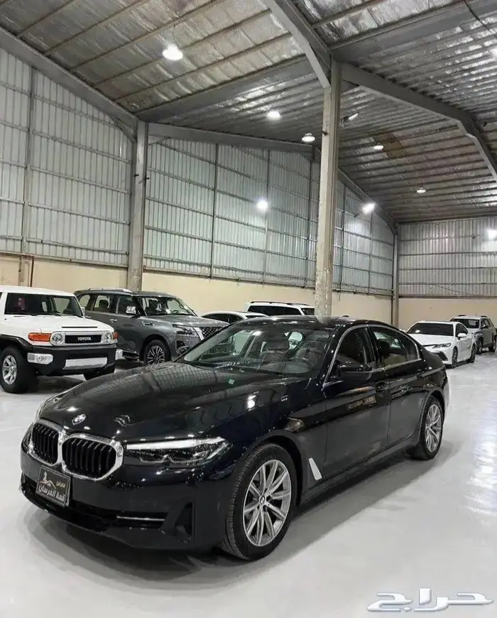 بي ام دبليو 520 2023 2