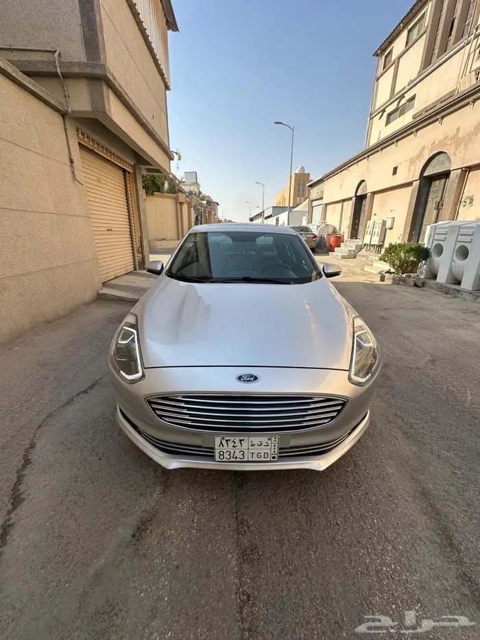للبيع اسكورت 2020 9