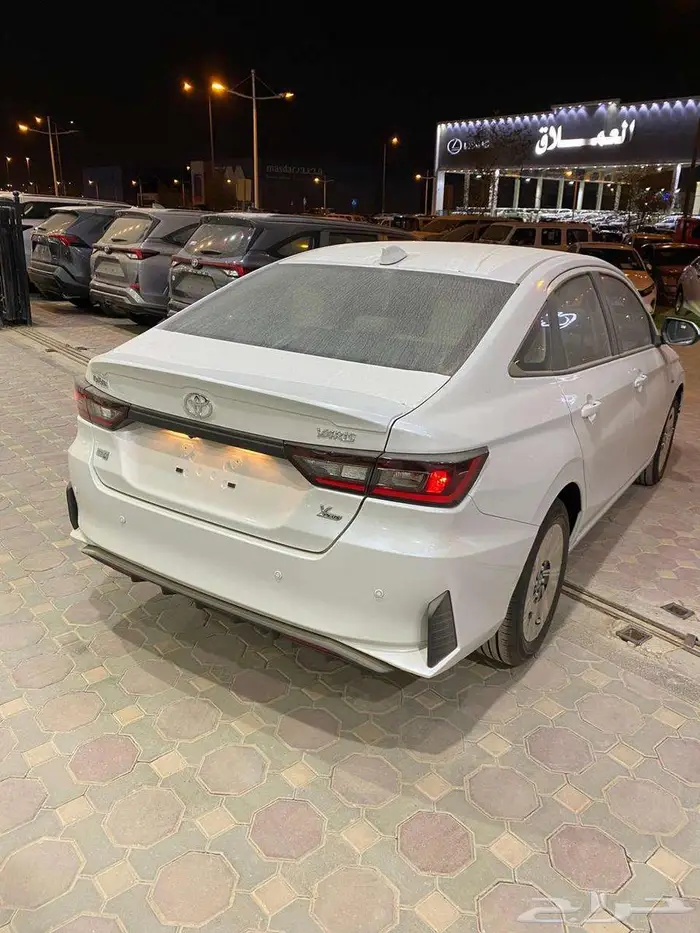 تويوتا يارس 2026 اصفار شاشه محرك 1.3 بنزين سعودي 4