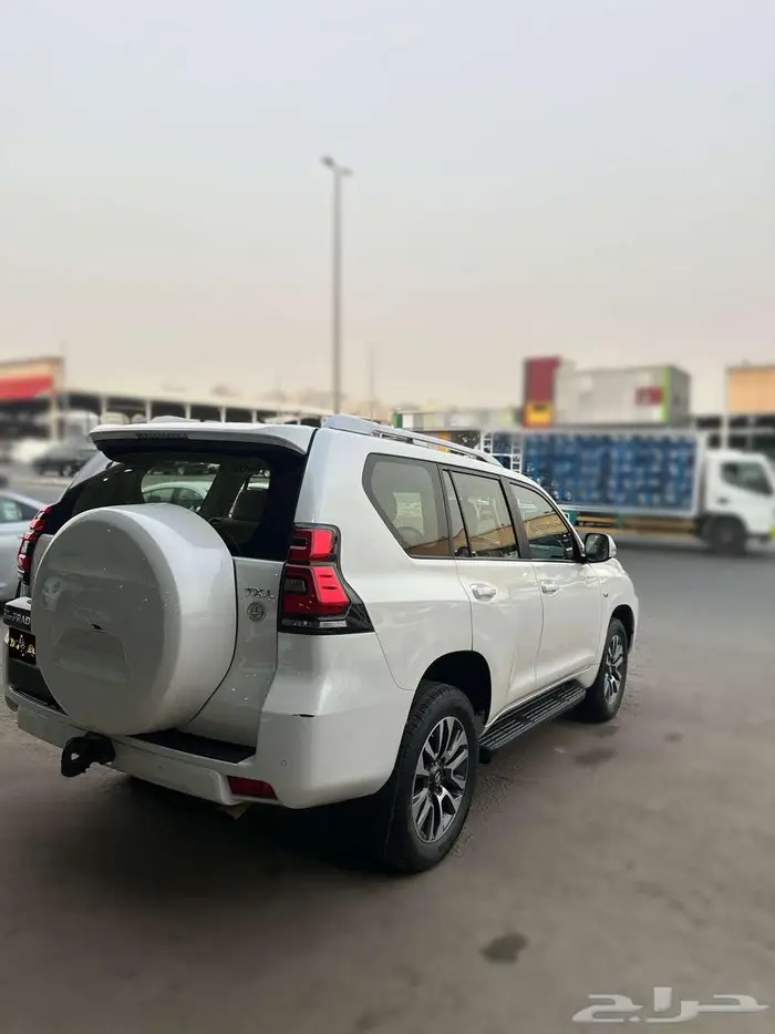 تويوتا برادو 6 سلندر دبل Toyota Prado 2023 4