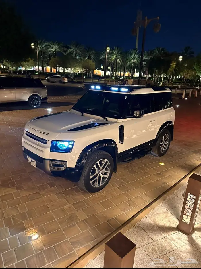 ديفندر 90 - V6 2