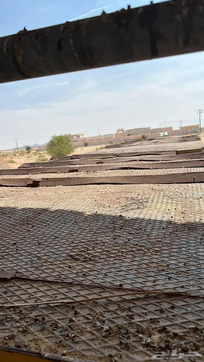 سطحه تريله 4