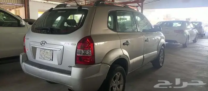 توسان 2010 عداد 186 الف 3