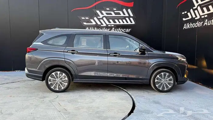 تويوتا فيلوز GLX موديل 2025 4