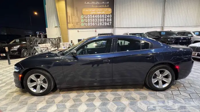 دودج تشارجر SXT 2018 فتحة سقف 2