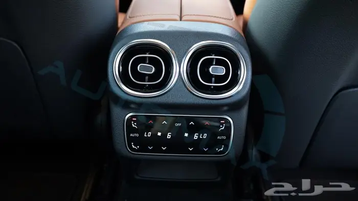 مرسيدس بنز GLC 200 Coupe 2025 خليجي اصفار مع ضمان الوكيل 25