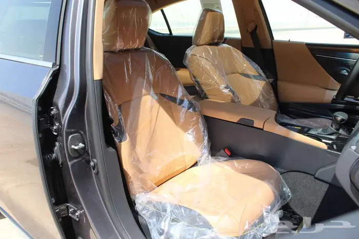 لكزس - ES 350 - CC - نص فل - بريمي - 2025 10