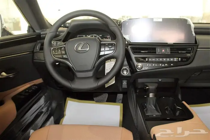 لكزس - ES 350 - CA - استندر - بريمي - 2025 17