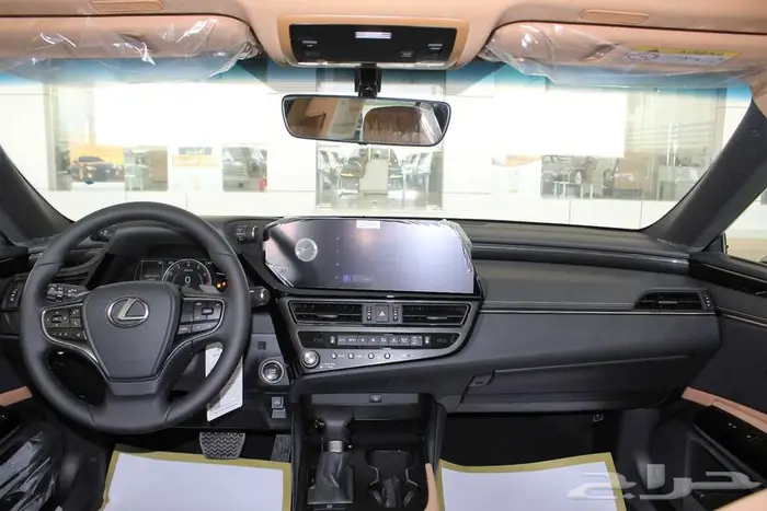 لكزس - ES 350 - CA - استندر - بريمي - 2025 8