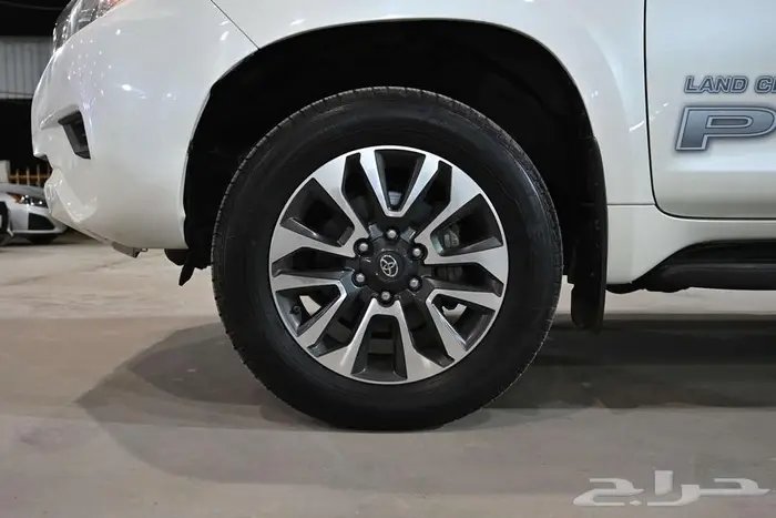 تويوتا برادو TXL 2023 4WD خليجي 3
