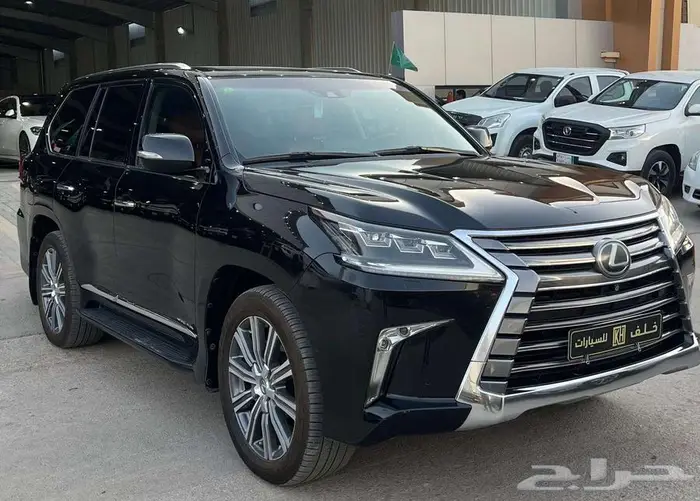 لكزس LX570 موديل 2016 - معرض خلف للسيارات 2