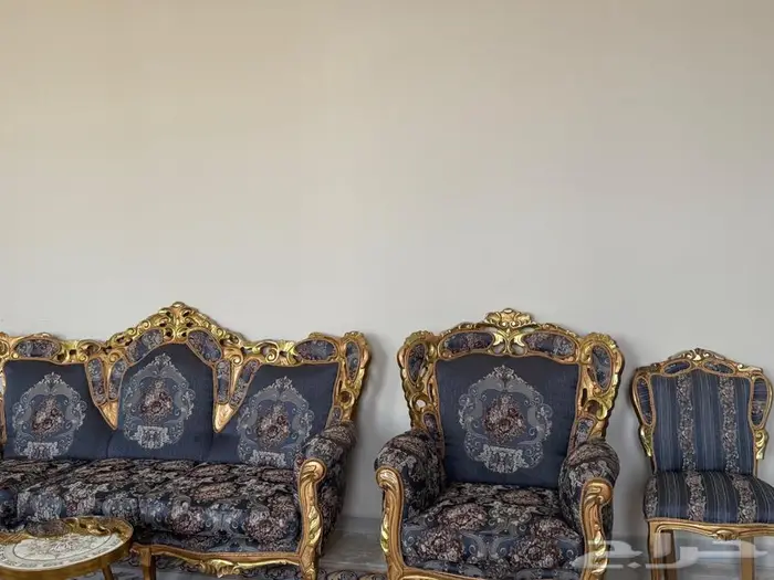 طقمين كنب ملكي 4