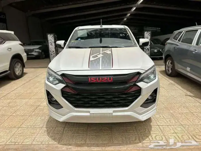 ايسوززو غمارتين جى تى توماتيك دبل 2025 الشكل الجديد 0