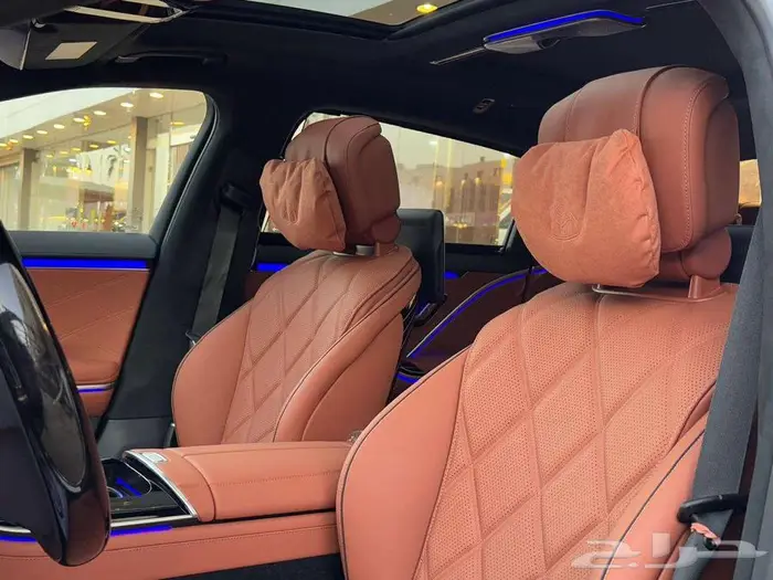 مرسيدس S580 مايباخ موديل 2025 6