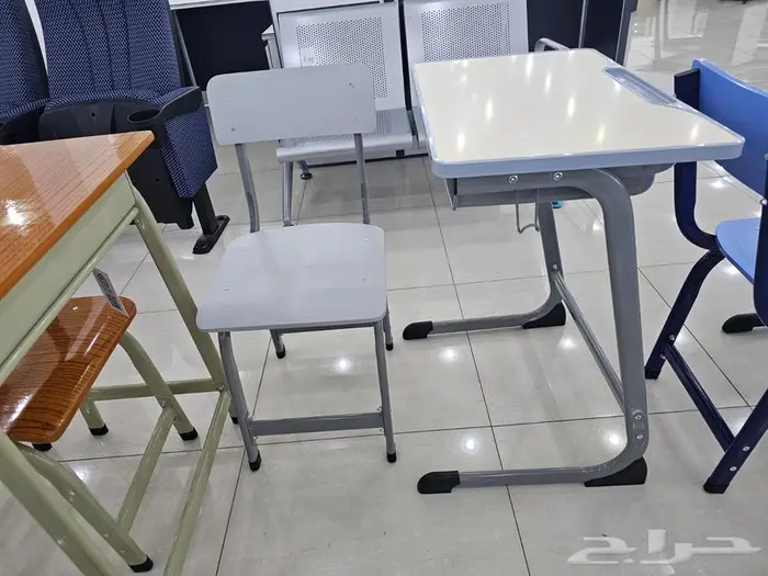 طاولات مدرسية 0